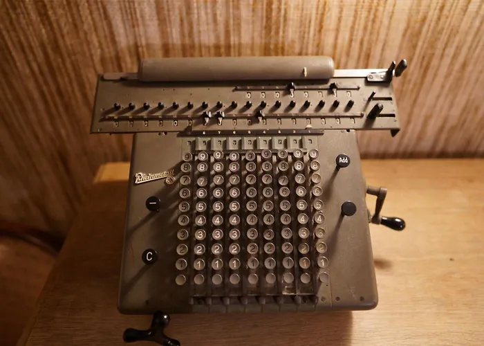 Xantener Eck 2* برلين