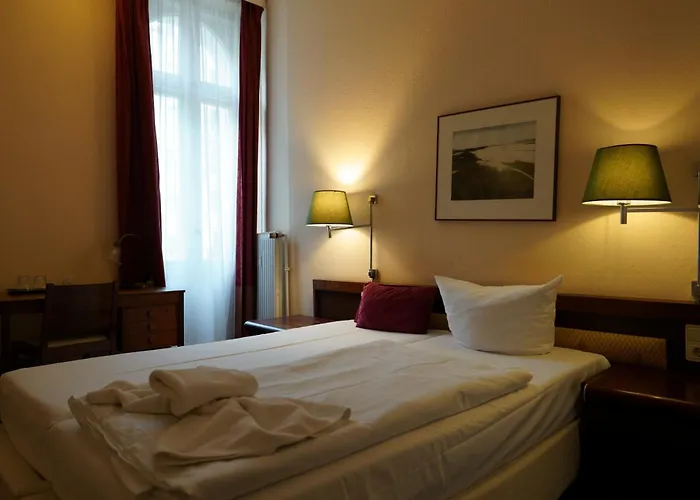 Xantener Eck فندق 2*