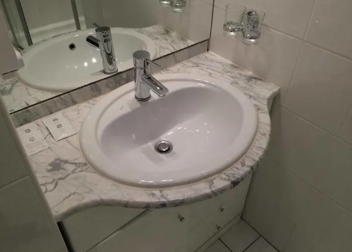 فندق Xantener Eck 2*