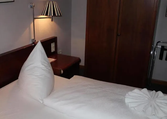 فندق Xantener Eck 2*