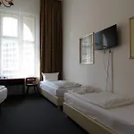 Hotel Xantener Eck 2*
