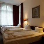 Xantener Eck Hotel 2*