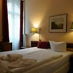 Xantener Eck Hotel 2*