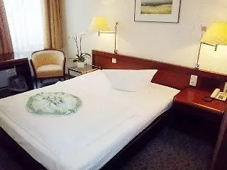 Xantener Eck 2* Berlín