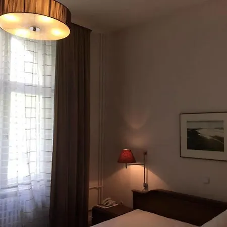 Xantener Eck 2* Berlín